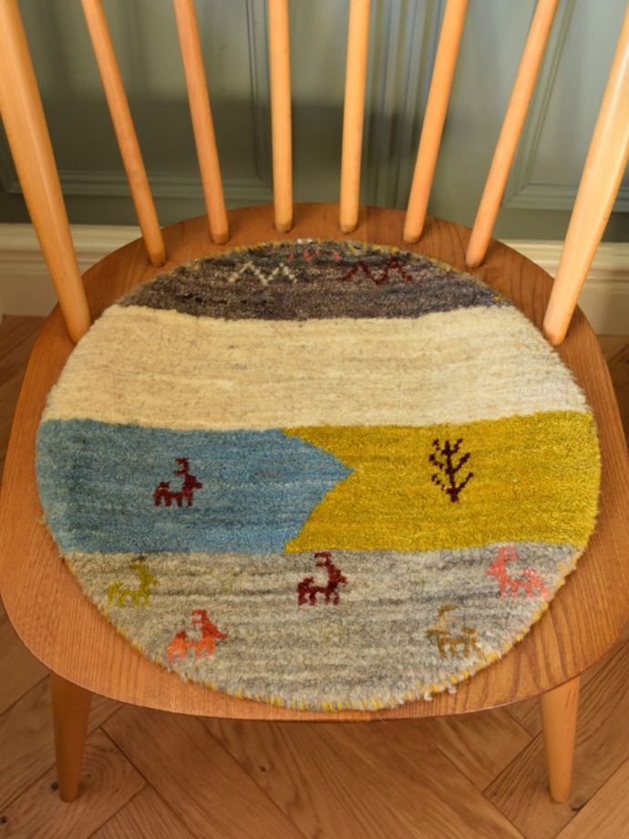 丸い形のギャッベ