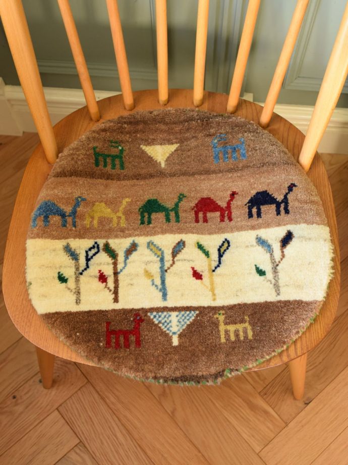 丸い形のギャッベ