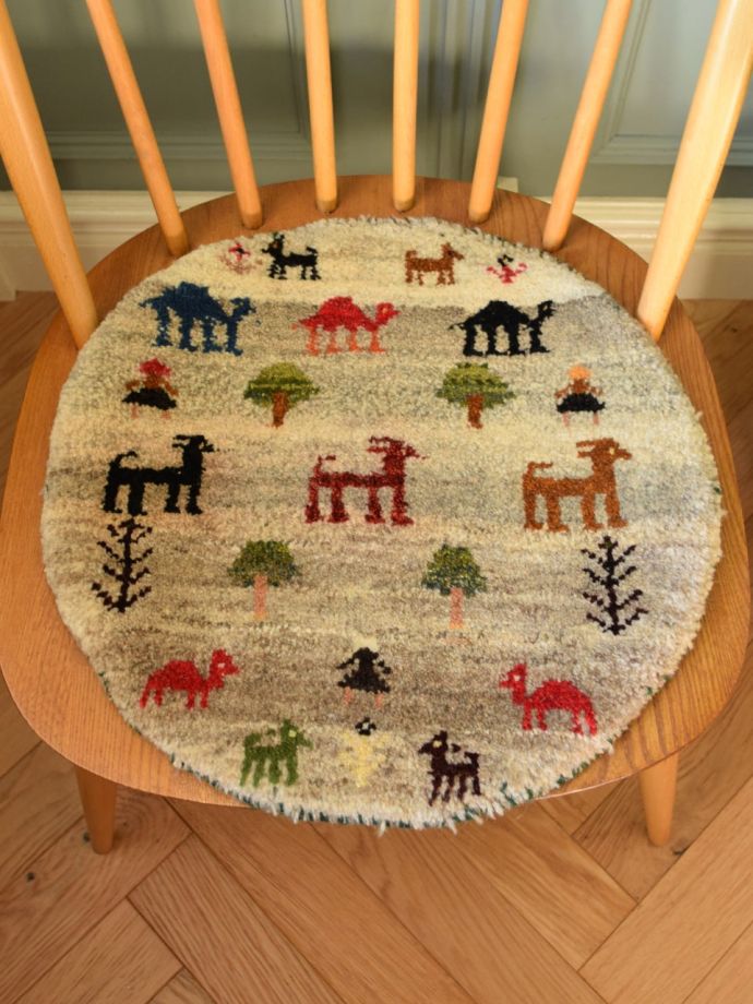 丸い形のギャッベ