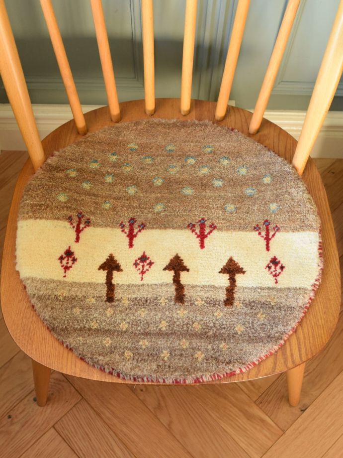 丸い形のギャッベ