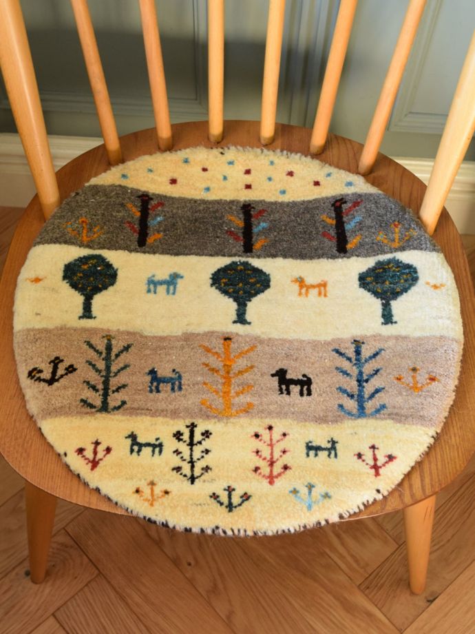 丸い形のギャッベ