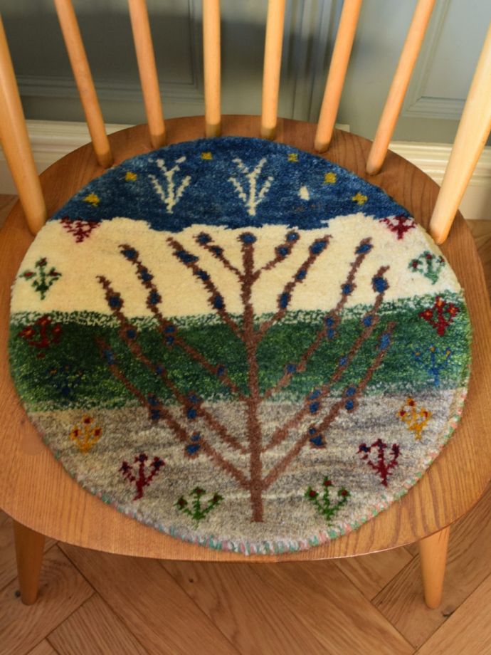 丸い形のギャッベ