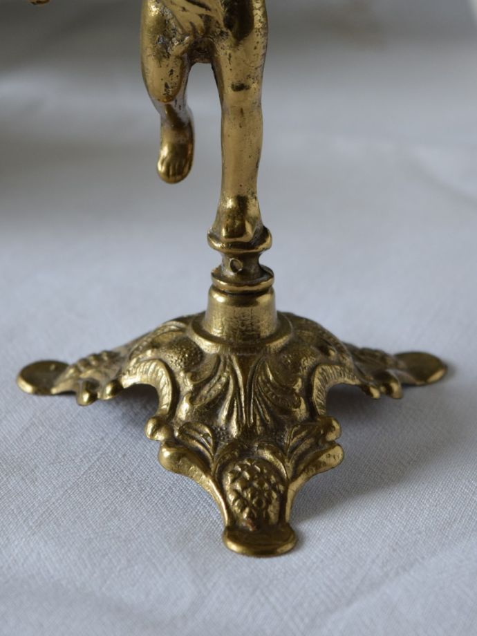 キャンドルスタンドの装飾