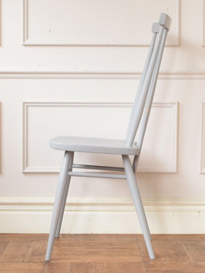 アーコールチェアの側面