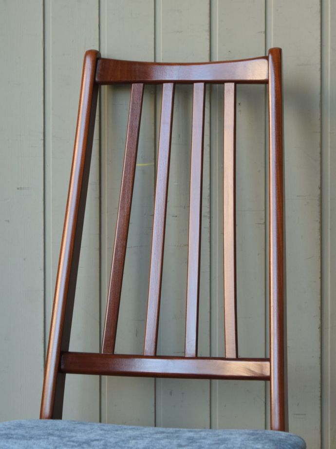 ビンテージの椅子