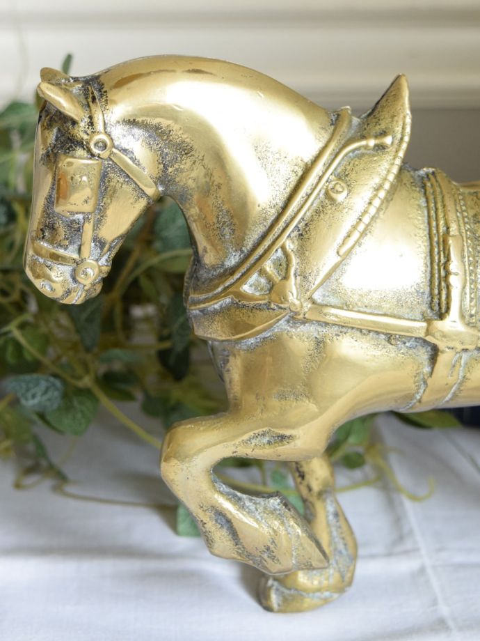 アンティーク真鍮製のオブジェ