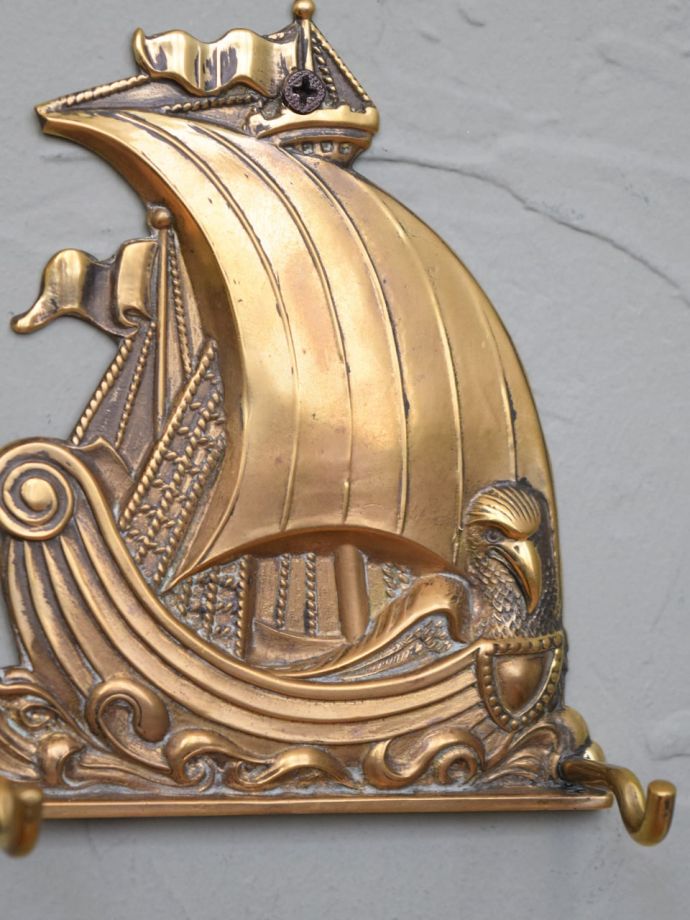 アンティーク真鍮製のフック