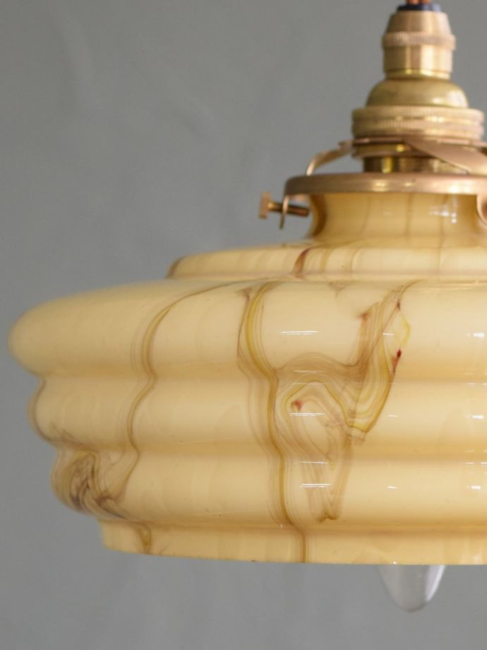 アンティークガラスのランプシェード