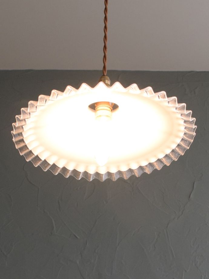 アンティーク照明の美しい灯り