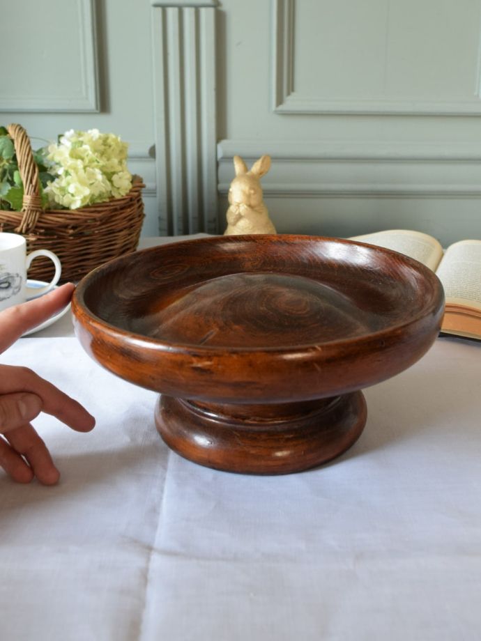 便利に使えるアンティークのコンポート