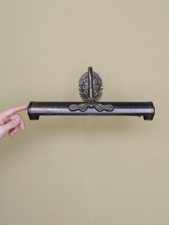 アンティークの壁付け照明