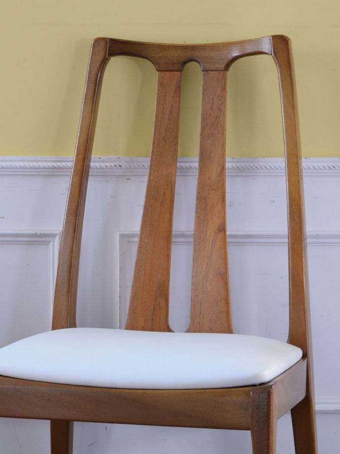 ネイサン社のビンテージの椅子