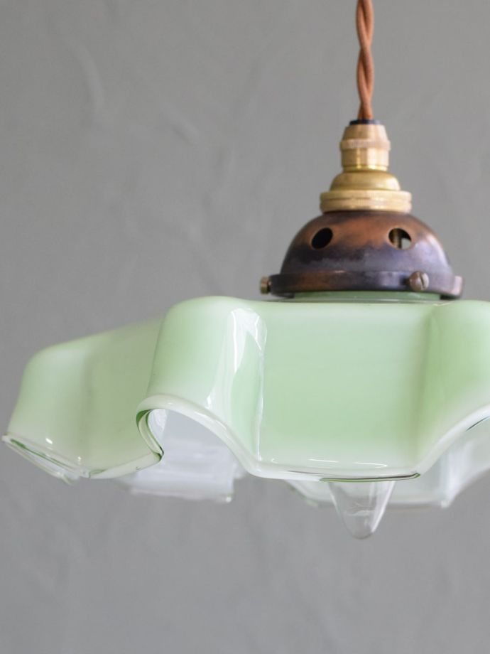 アンティークガラスのシェード