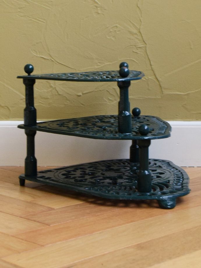 スタンドの側面