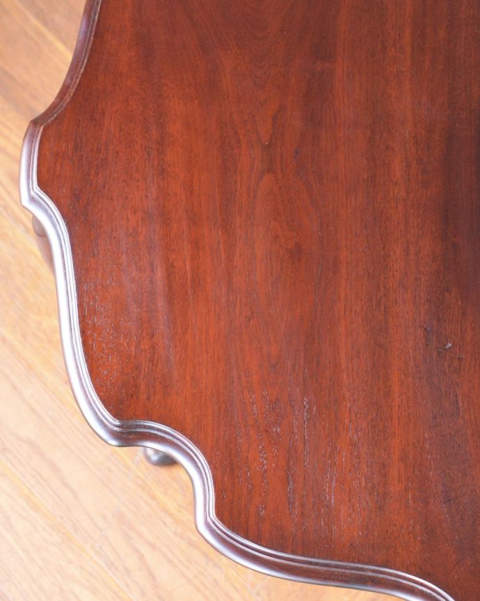 オケージョナルテーブルの天板