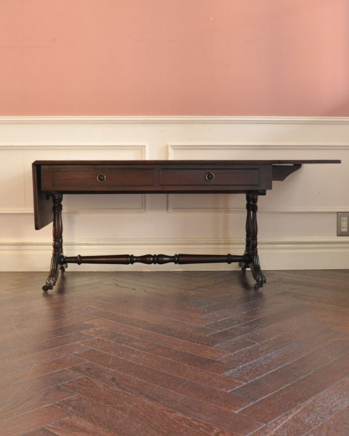 アンティークのテーブル アンティーク家具 バタフライテーブル 片方だけ開いても使えます3WAYで使えるから、片側だけ開いた状態でもOK。(m-673-f)