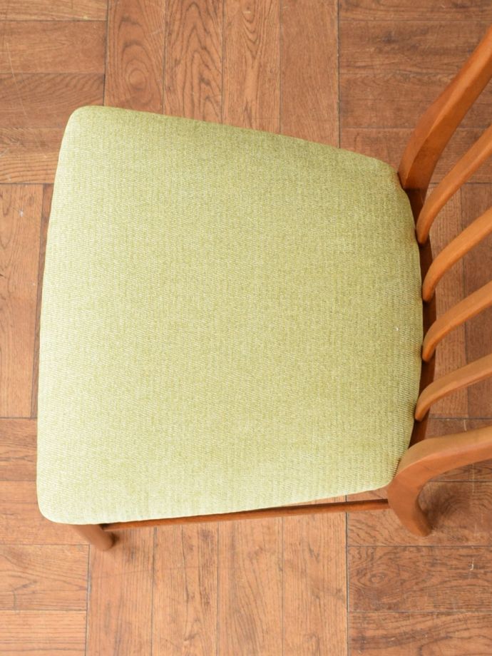 ビンテージチェアの座面