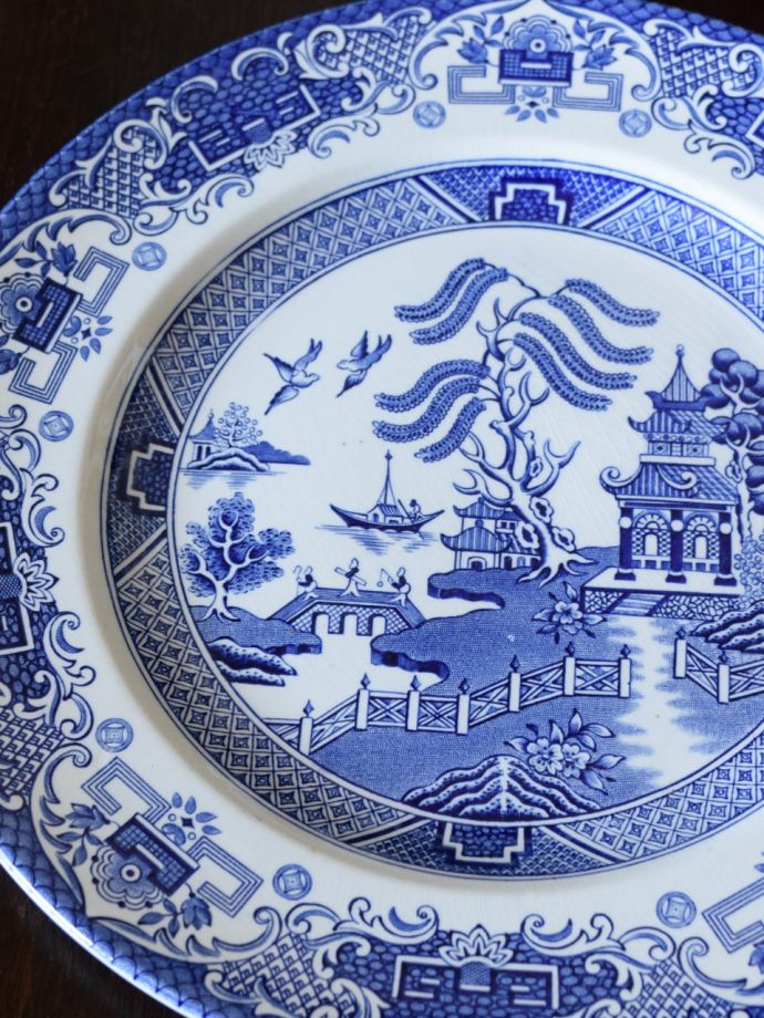 英国から届いたアンティークのお皿、イングリッシュ アイアンストーン