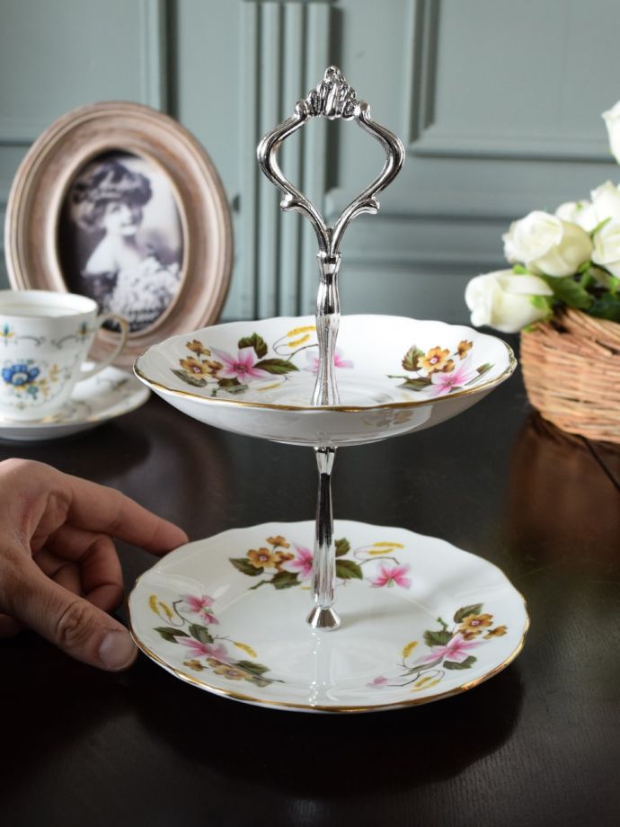 オシャレなケーキスタンド