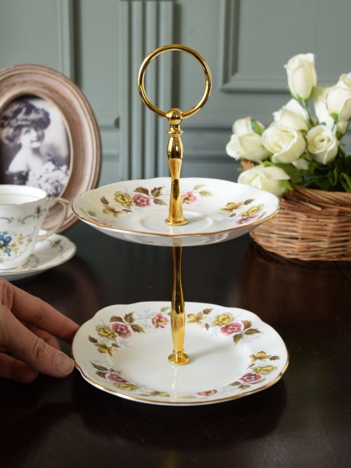 オシャレなケーキスタンド