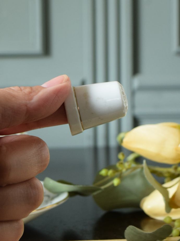 英国アンティークのおしゃれなシンブル