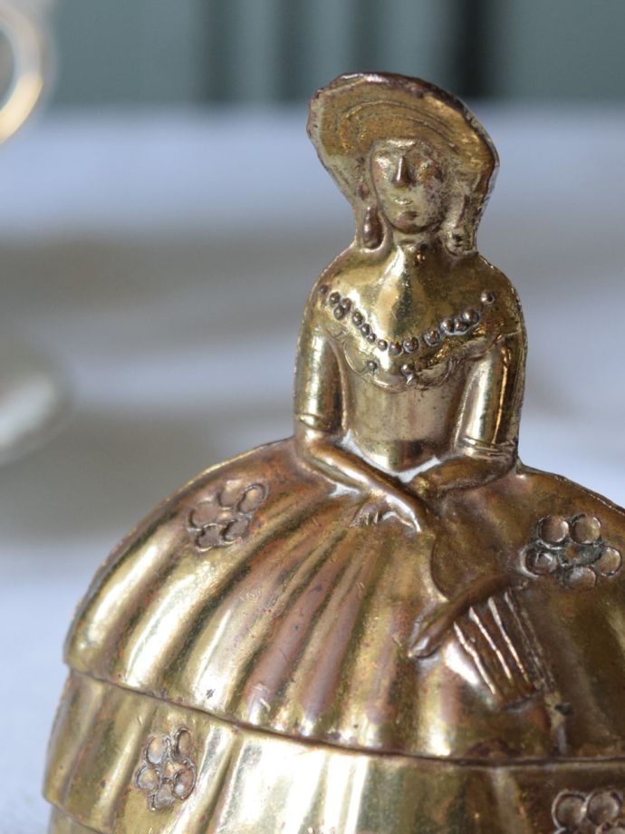 アンティークの真鍮ベル