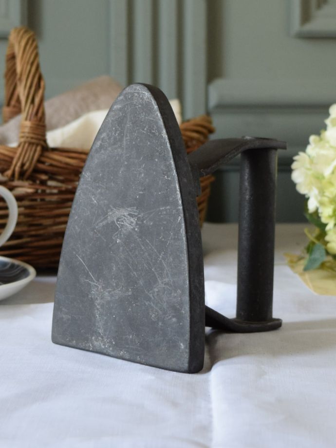 アイアンのアンティーク雑貨