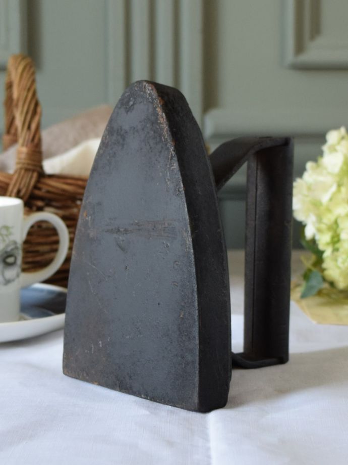 アイアンのアンティーク雑貨