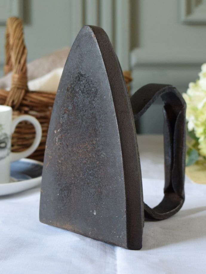 アイアンのアンティーク雑貨