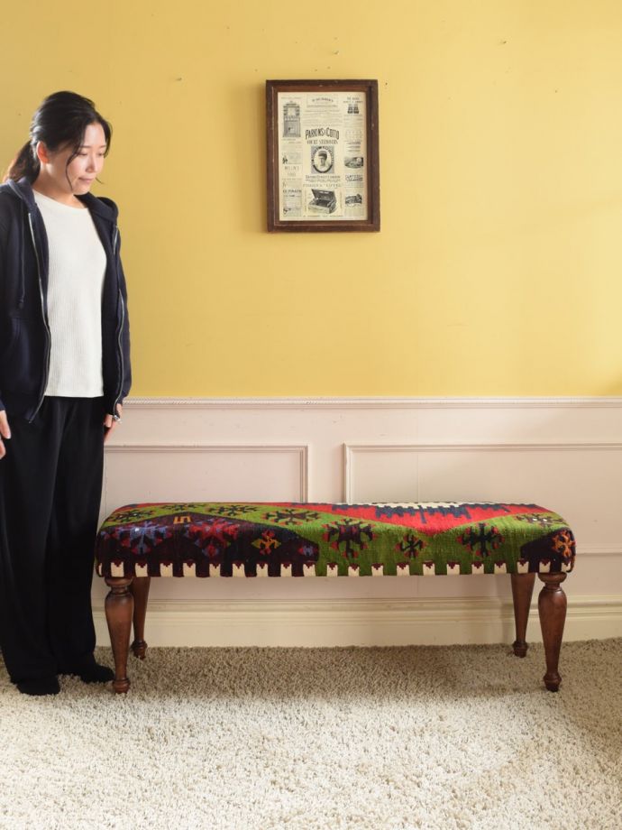 オールドキリムのおしゃれなベンチ