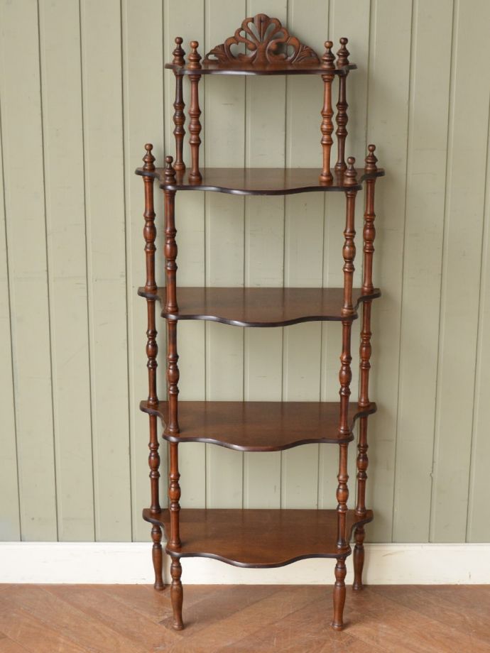 オープンシェルフの棚板