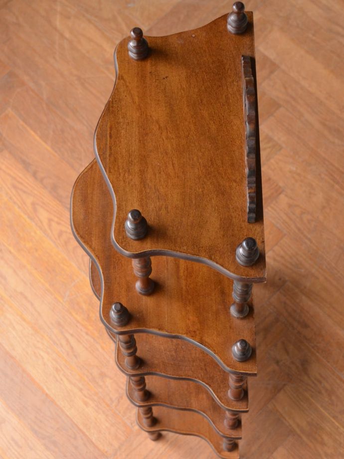 アンティーク本棚の天板