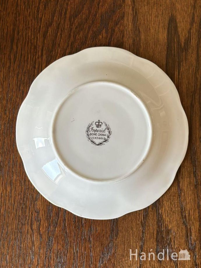 プレートの後ろ