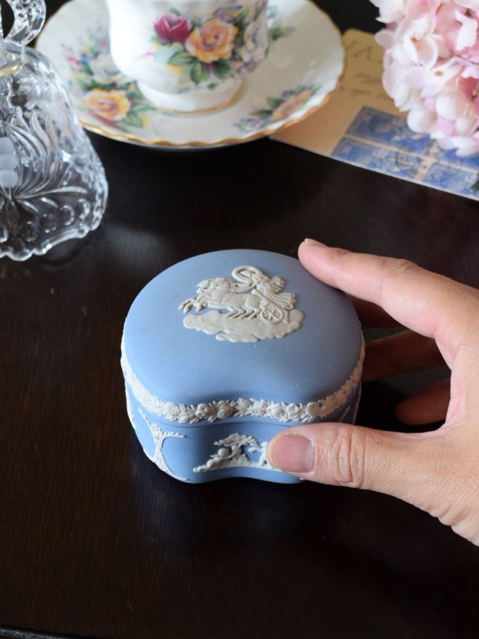 ウェッジウッドのボックス