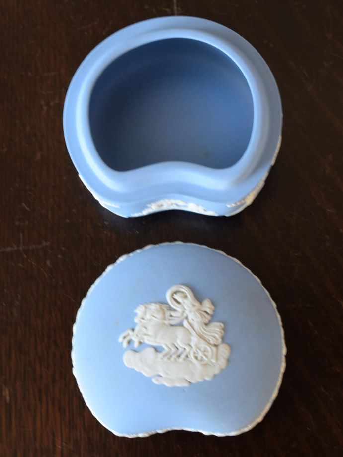 アンティークのウェッジウッド