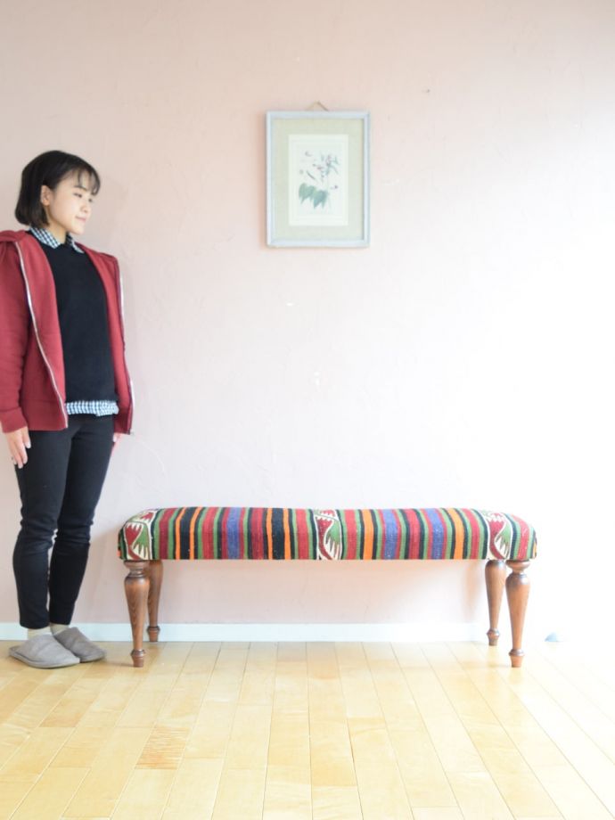 オールドキリムのおしゃれなベンチ