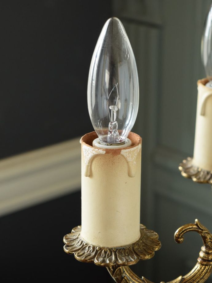 オーバーホウルしたテーブルランプ