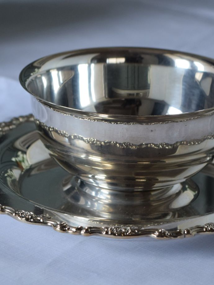 英国アンティークのシルバー食器