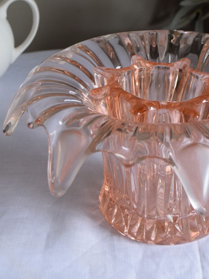 アンティークガラスの雑貨、フラワーベース