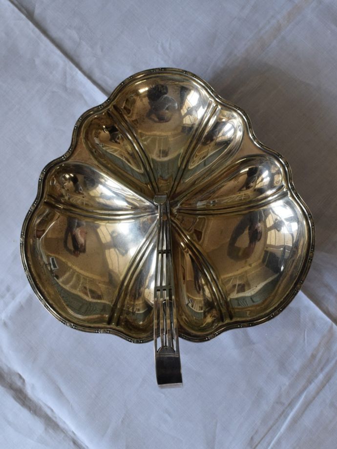 イギリスのシルバープレート