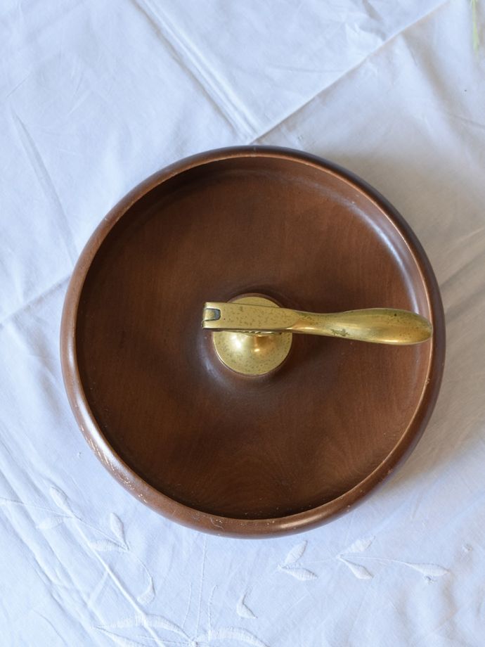 木製のアンティークトレイ