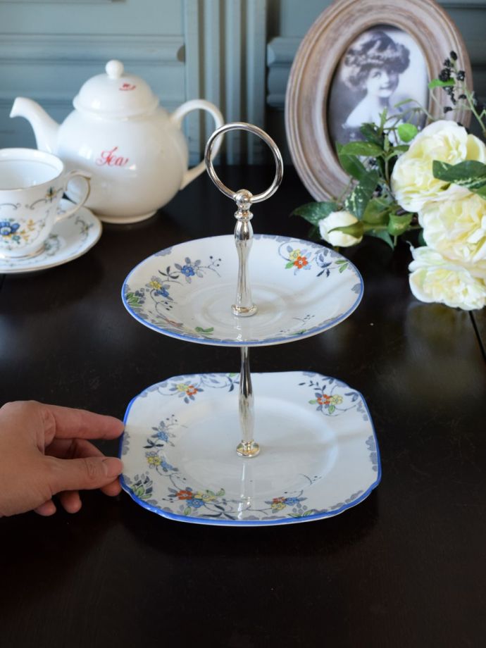 オシャレなケーキスタンド