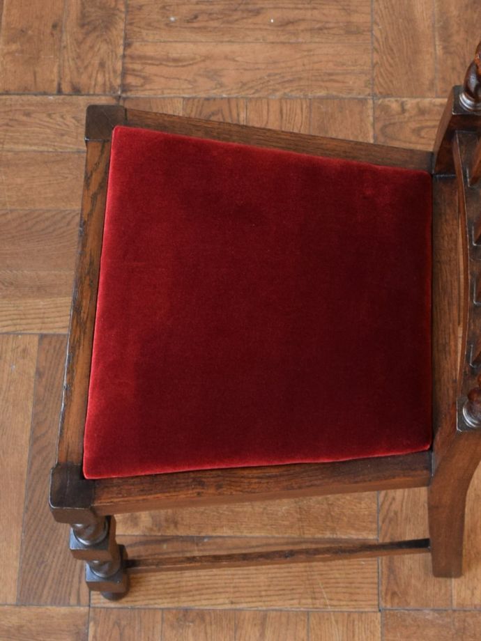 アンティークの椅子の座面
