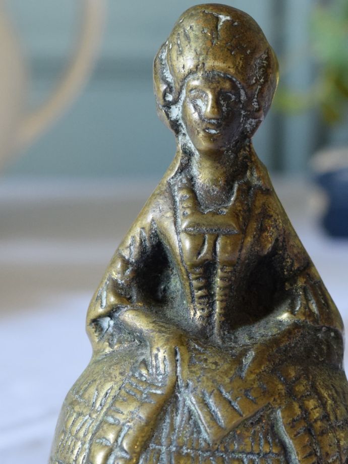 アンティークの真鍮ベル