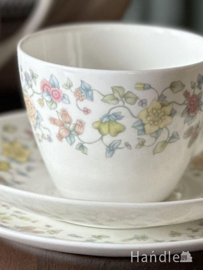 アンティークのカップ&ソーサー(トリオ)