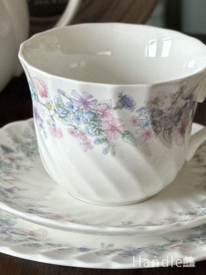 アンティークのカップ&ソーサー(トリオ)