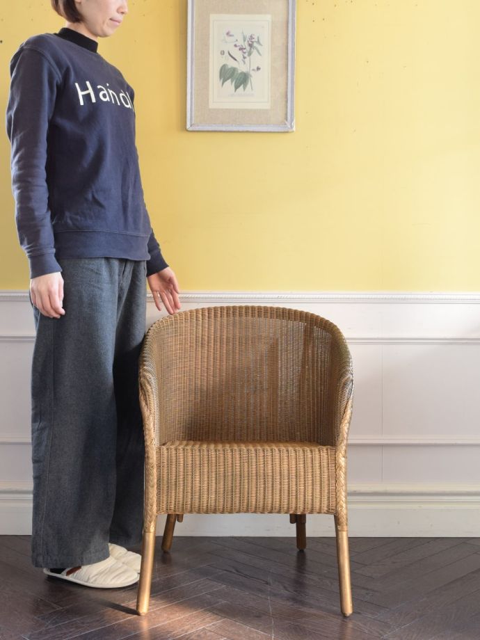 アンティークのロイドルームチェア