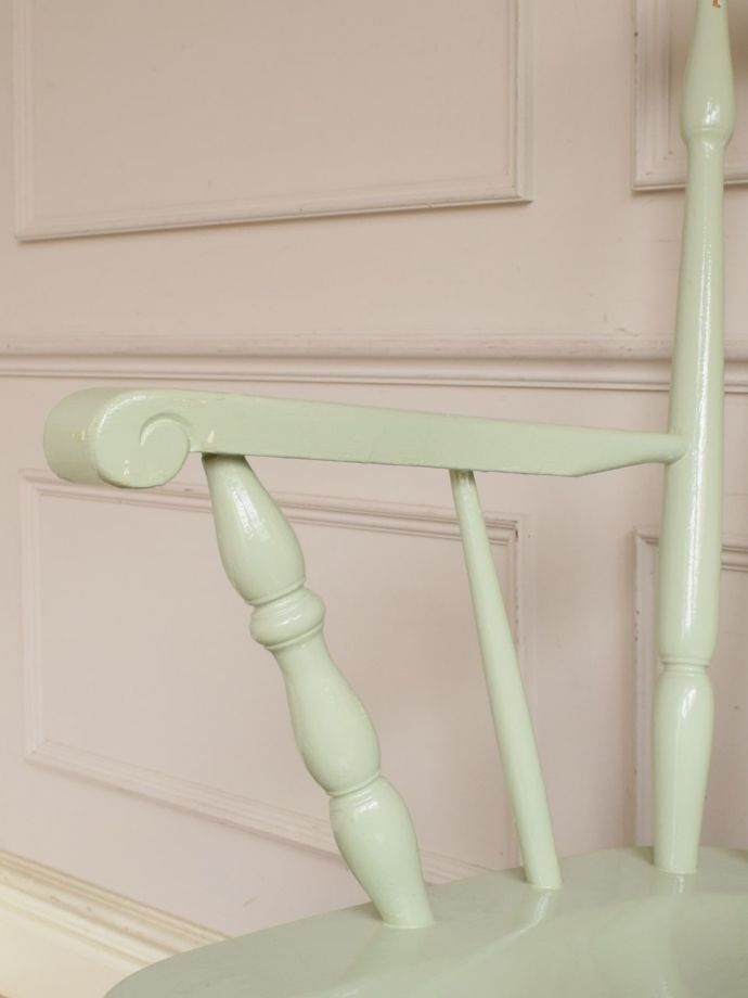 ウィンザーチェアのアーム