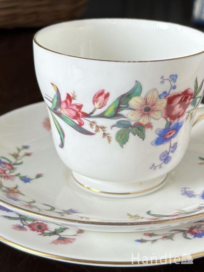 アンティークのカップ&ソーサー(トリオ)