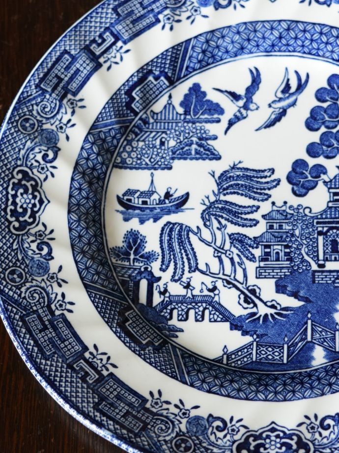 ウィローパターンのプレート